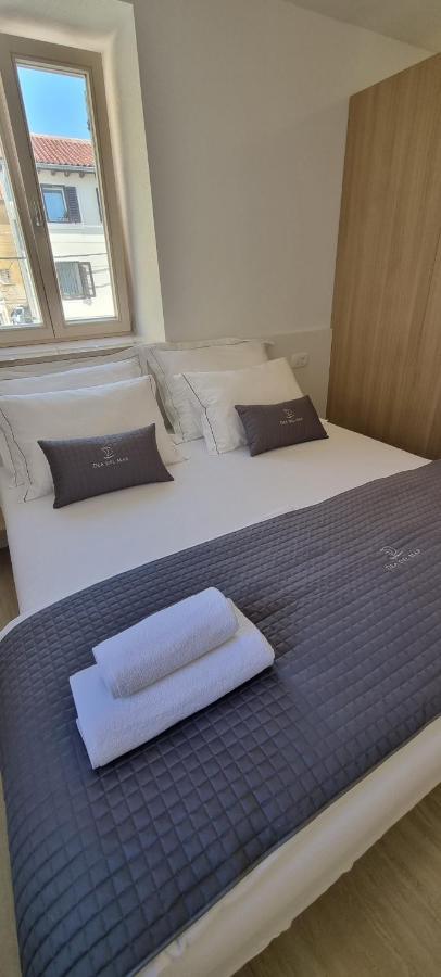Dea Del Mar Apartments Izola Buitenkant foto