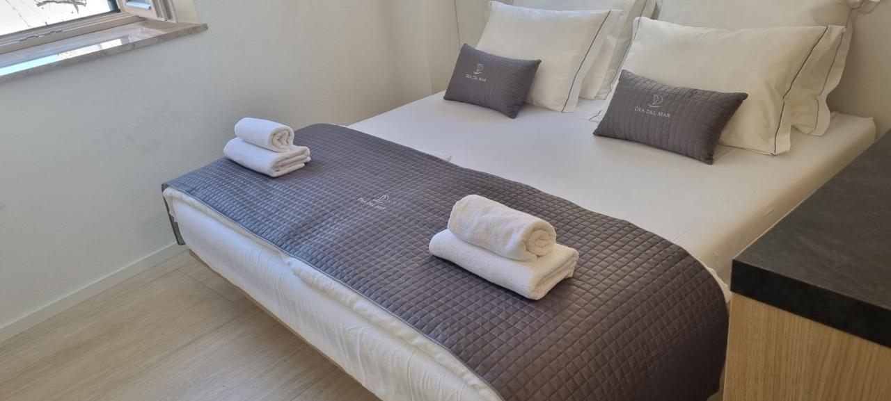 Dea Del Mar Apartments Izola Buitenkant foto